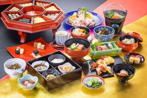 琉球料理と琉球舞踊 四つ竹 久米店