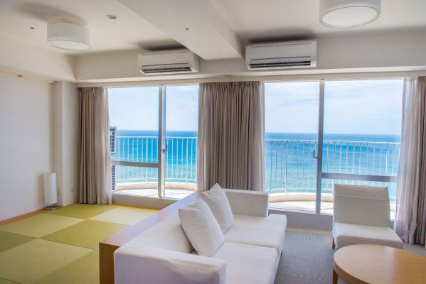 ザ・ビーチタワー沖縄