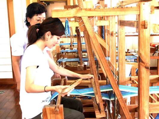 “Yaeyama Minsa Weaving Experience”, Azamiya Minsah Kougeikan