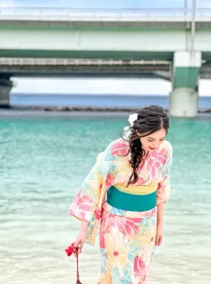 ちゅら桜「琉装・浴衣・着物の着付け体験」